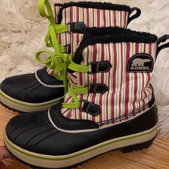 Sorel Boots - Picture 1 of 4